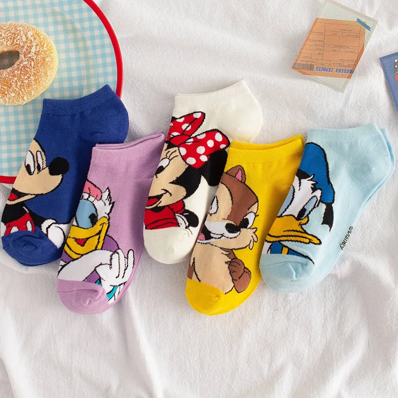 Disney 1pair women Boat socks Mickey cute cartoon Japanese Korean sweet cotton socks spring and summer wild short tube socks