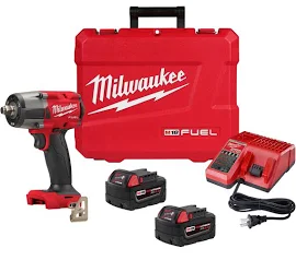 Milwaukee 2962-22 M18 Fuel 1/2 in. Mid-Torque Impact Wrench w/ Friction Ring Kit