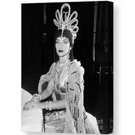 Mme. Maria Meneghini Callas, Wearing A Canvas Print / Canvas Art by New York Daily News Archive