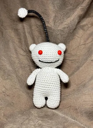 Reddit Snoo Plush: Custom Avatar Doll