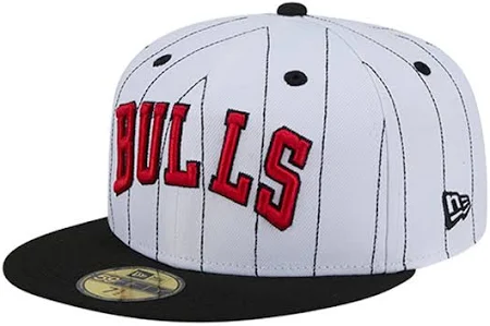 New Era Men's Chicago Bulls Wordmark Pinstripe Fitted Hat