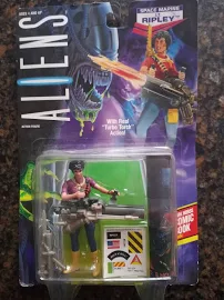 Aliens Lt. Ellen Louise Ripley Kenner MOSC Customizable Figure With FREE Dark Horse Comic Book Alien Romulus