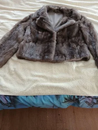 Damen Jacke Echtpelz Nerz von Pit Pelzhaus München im Tal Braun