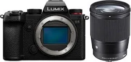 Panasonic Lumix DC-S5 + Sigma 16mm f1,4 DC DN L-Mount