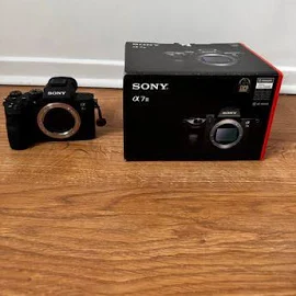 leboncoin - Sony A7iii avec boite d’origine