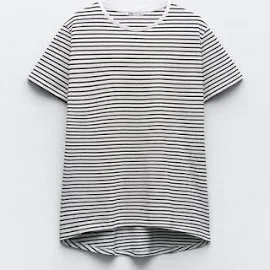 Zara - Basic T-Shirt With Asymmetric Hem - Female