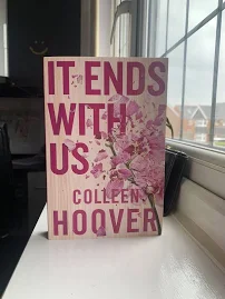 It Ends With Us - Colleen Hoover