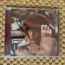 Red (taylor's Version) By Taylor Swift (2021, Cd) Signed