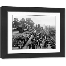 (10x8 Print (38x32cm) ) Holt Station, 1905. Beaven's Tannery Outing Waiting for The Train to Portsmouth on 4th July 1905. (Framed Print)