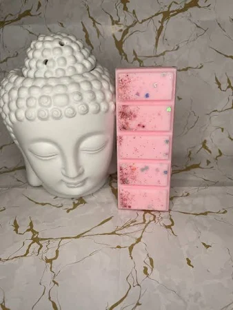 Ruby Figure Wax Melts Snapbar