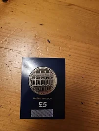 2018 Royal Academy Of Arts £5 Five Pound Coin Carded Brilliant