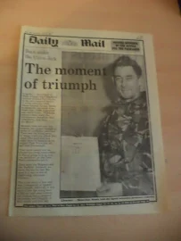 Old Vintage Newspaper 1980s Daily Mail Supp 1982 Falklands War