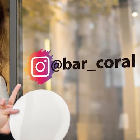 Adesivo per Vetrina Logo Instagram Personalizzato Lettere