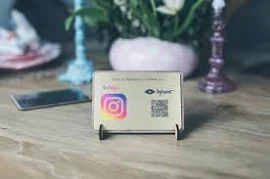 Seguici su Instagram - Stand NFC-Coinvolgimento del cliente-Consapevolezza del marchio-Seguici-Marketing-Social media