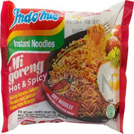 Indomie Mi Goreng インスタント炒め麺、ハラール認証、ホット&スパイシーフレーバー (109619755)、84.6 オンス (30 個パック) Indomie Mi Goreng Instant Stir Fried Noodles, Halal Certified, Hot &