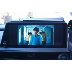 トヨタ 60 プリウス ユーチューブ ネットフリックス アマゾンプライム カープレイ 走行中 動画 視聴 可能 新型