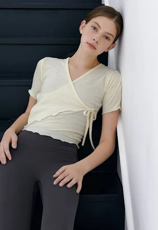 웨이브 랩 숏 슬리브