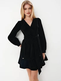 Welurowa sukienka mini - Czarny - Mohito