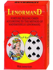 Карты Таро: "Mlle Lenormand"