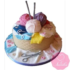 Торт на день рождения с клубками No2543