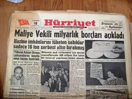 18 HAZİRAN 1960 HÜRRİYET GAZETE DOĞUM GÜNÜ HEDİYESİ ÖZEL GÜNLER İÇİN UNUTULMAYAN HABERLER İÇİN ORJİNAL DÖNEMİNE AİT ÜRÜN | Nadir Kitap