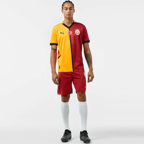 Puma Galatasaray 2024-25 Iç Saha Erkek Kırmızı Futbol Şortu