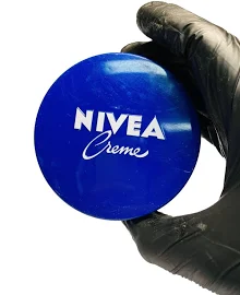 Nivea Универсальный увлажняющий крем 250 мл синий пластик