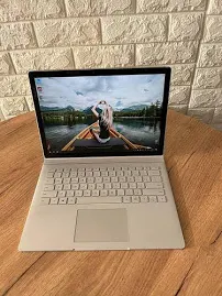 Б/у Ультрабук Б-класс Microsoft Surface Book 13.5" 3000x2000 Touch| i5-6300U| 8GB RAM| 256GB SSD| HD 520