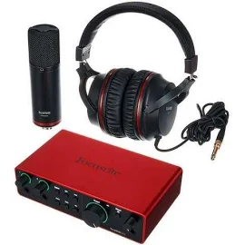 Комплект для звукозапису Focusrite Scarlett 2i2 Studio 4th Gen