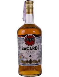 Ром Bacardi Anejo Cuatro 4 роки витримки 40% 0,7л