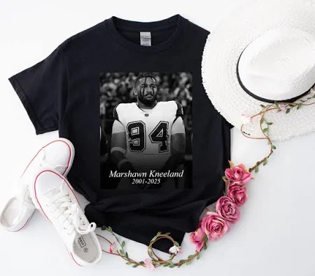 Dallas Cowboys 94 Tribute Football Memorial Tee