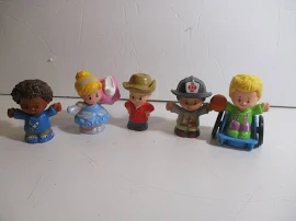 5- Fisher Price Little People Mixed Lot People Cute Mixed Diverse Lot