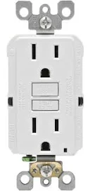15-Amp GFCI Outlet Leviton