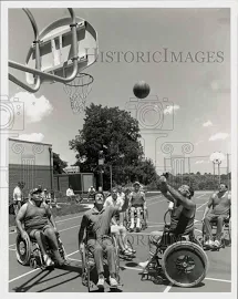 1989 Press Photo Jim Fiorini Of Harrisburg At Wheelchair Basketball