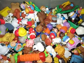 Fisher Price Little People Huge Lot Of 25 Random People & Animals